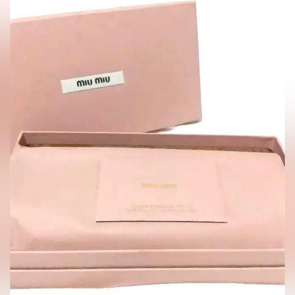 Miu miu long pink calfskin leather wallet with bow with box & authenticity card - Picture 8 of 9
